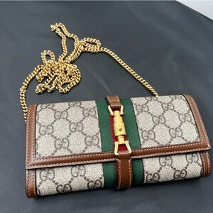 Gucci Jackie wallet on chain